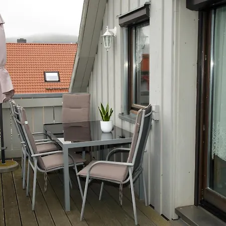 公寓 Gaestehaus Am Kirschberg *