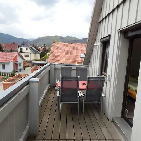 Gaestehaus Am Kirschberg 아파트