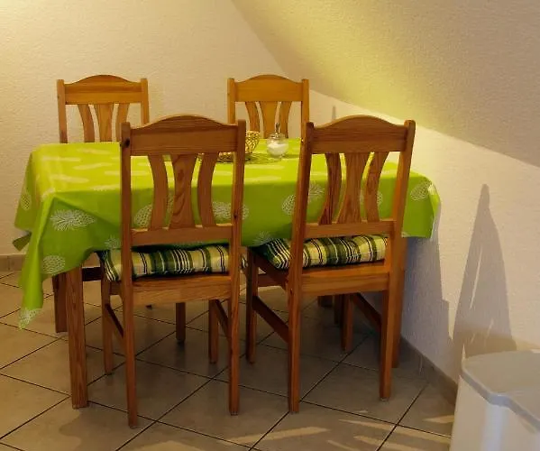 Gaestehaus Am Kirschberg Lejlighed *